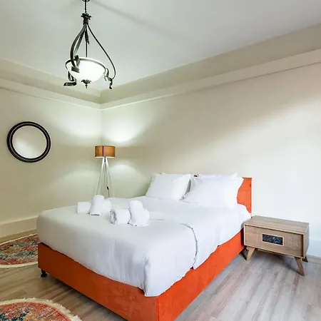 Colorful Home With Central Location Near Popular Spots In Sisli Appartamento *